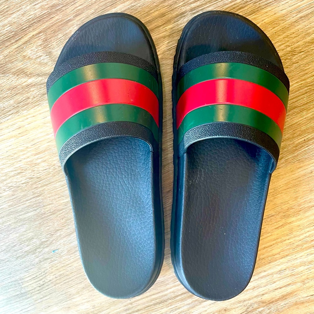 Authentic Gucci Web Slides